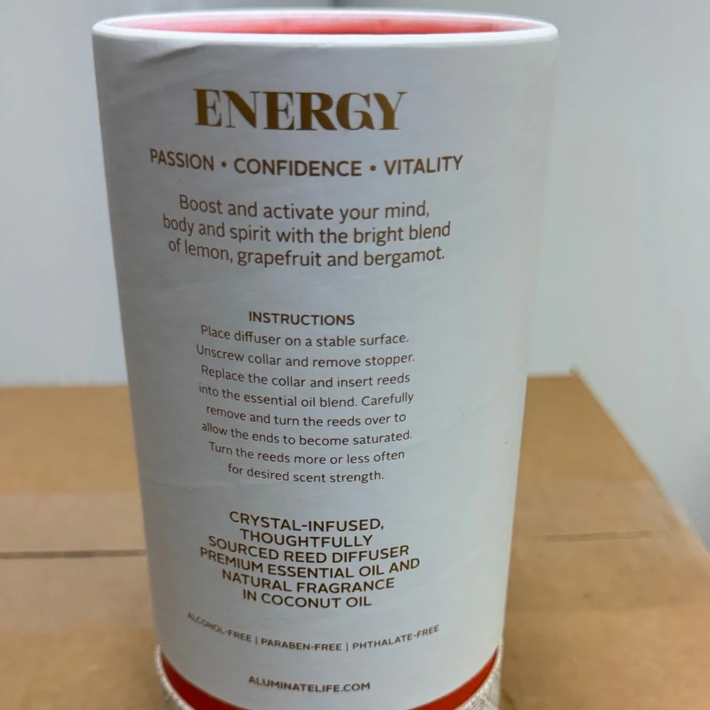 Energy Reed Diffuser - Red and Gold - Picture 2 of 3